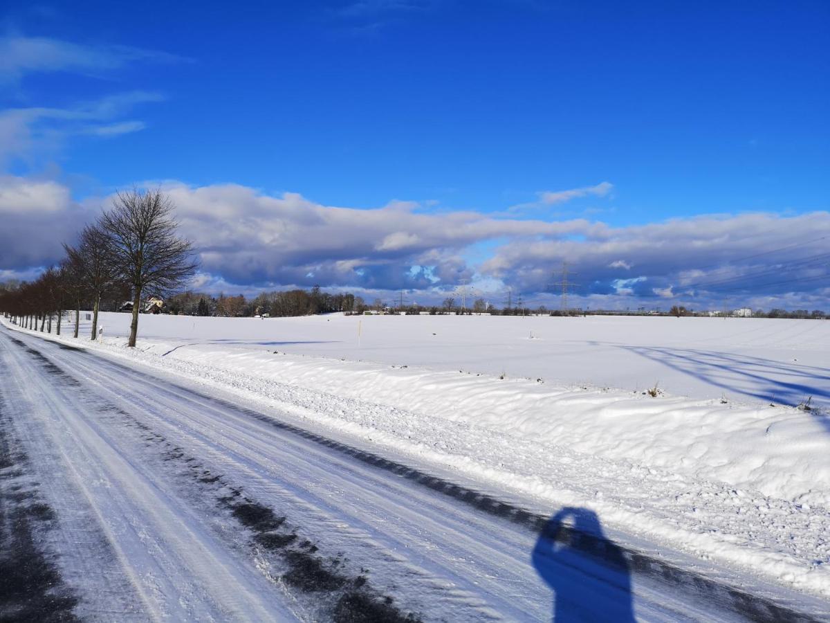 Uschi'S Gasthof Neuendorf  ภายนอก รูปภาพ