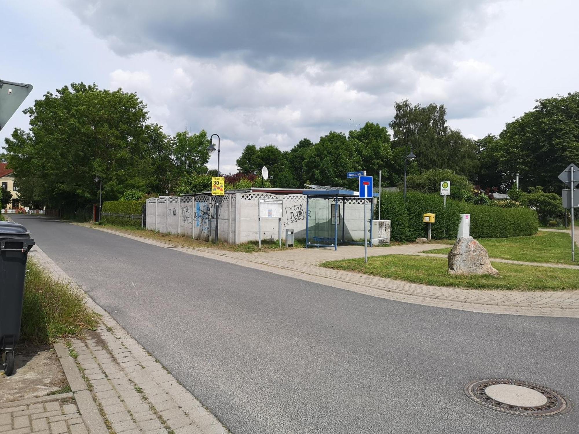 Uschi'S Gasthof Neuendorf  ภายนอก รูปภาพ