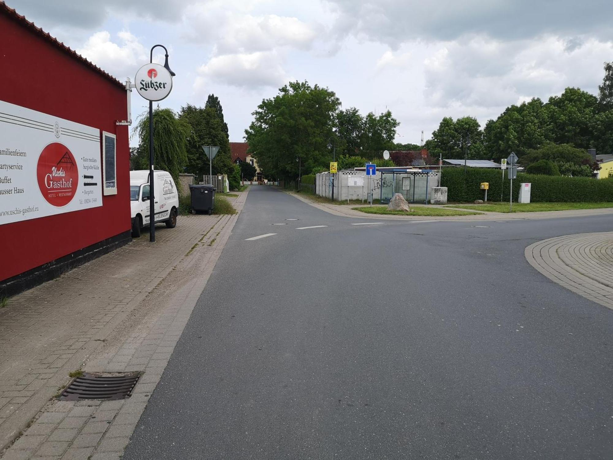 Uschi'S Gasthof Neuendorf  ภายนอก รูปภาพ