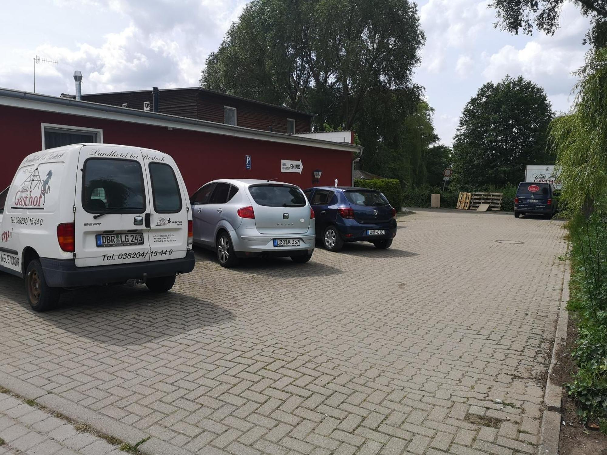 Uschi'S Gasthof Neuendorf  ภายนอก รูปภาพ
