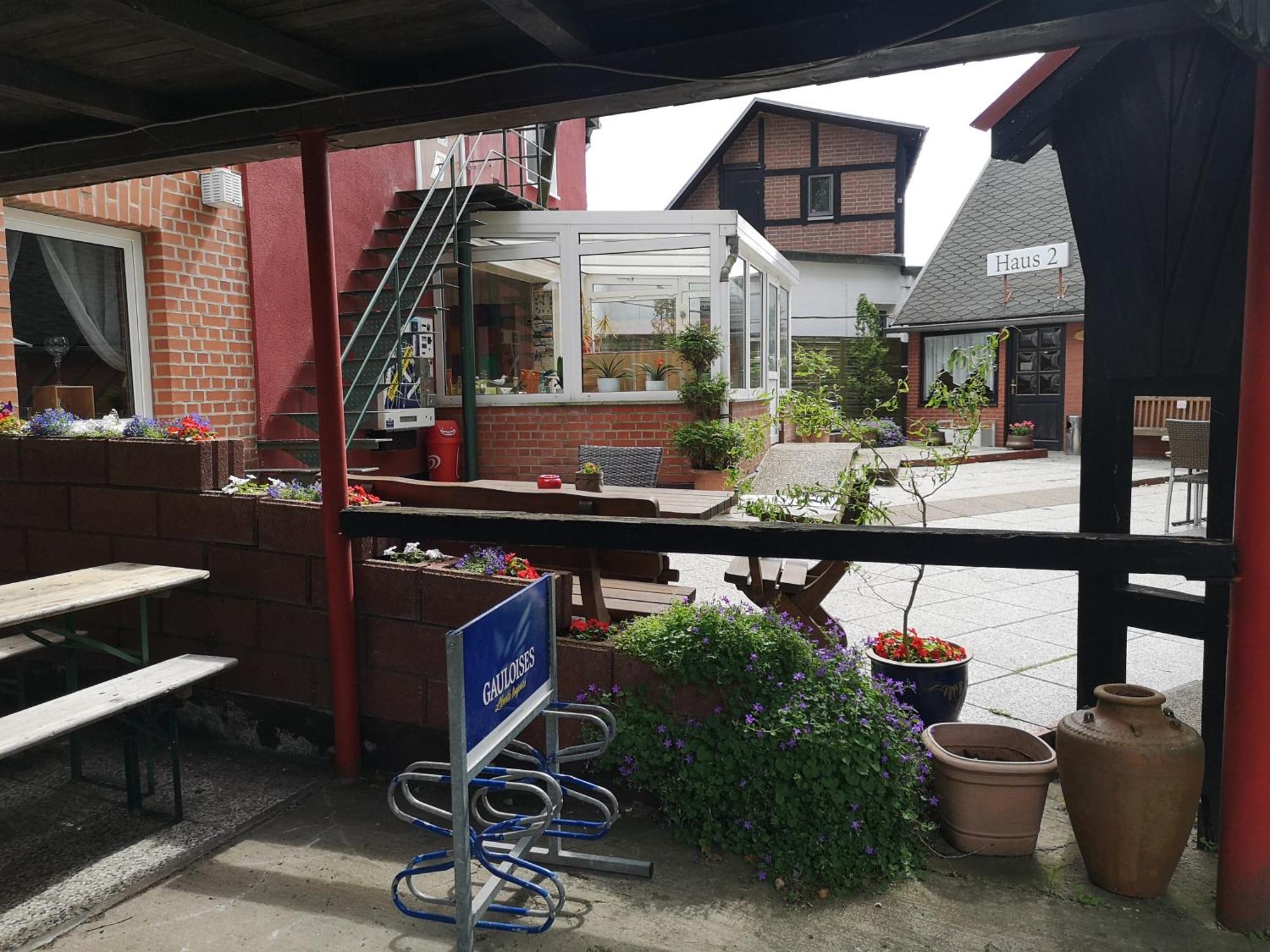 Uschi'S Gasthof Neuendorf  ภายนอก รูปภาพ