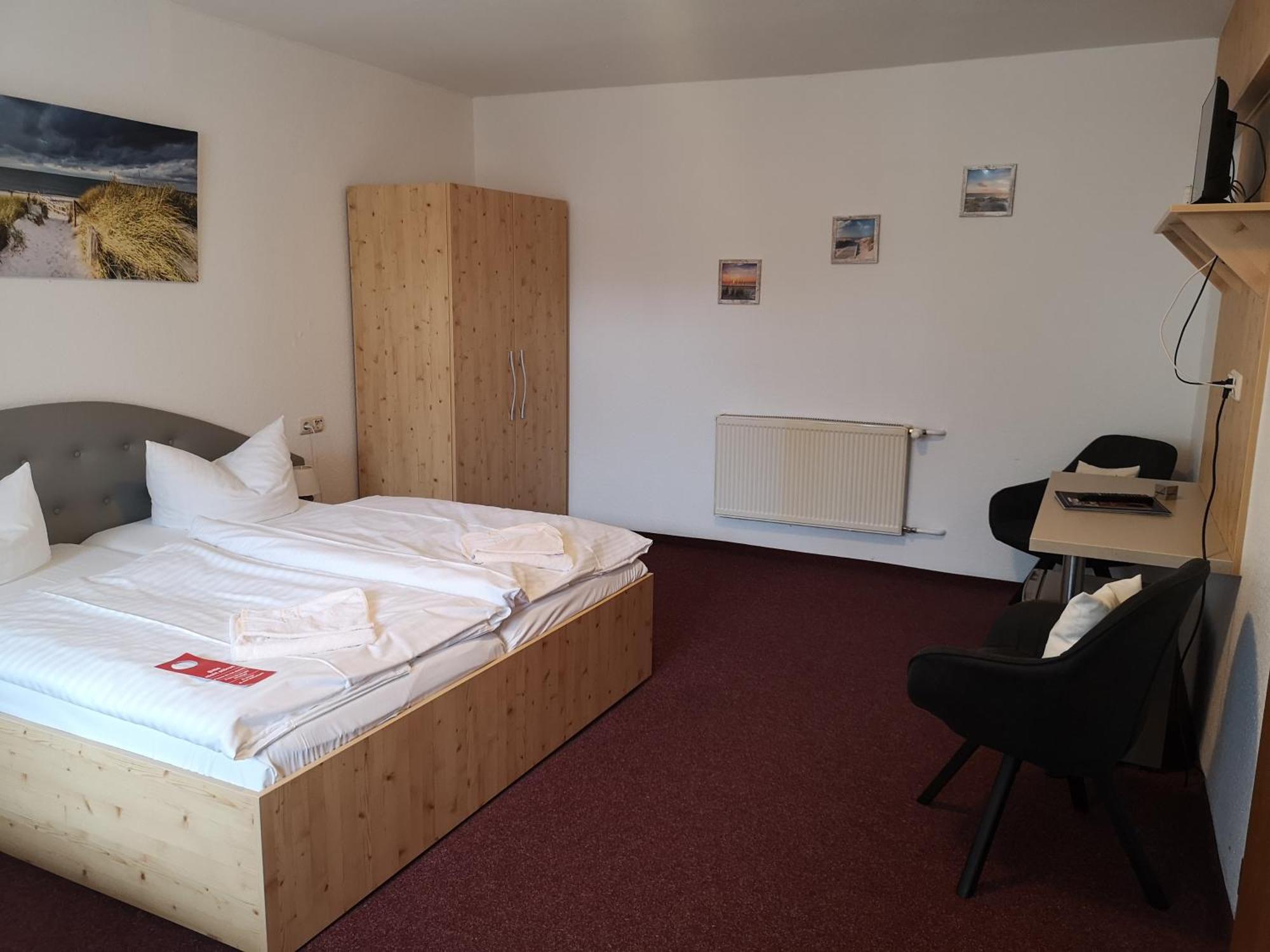 Uschi'S Gasthof Neuendorf  ภายนอก รูปภาพ