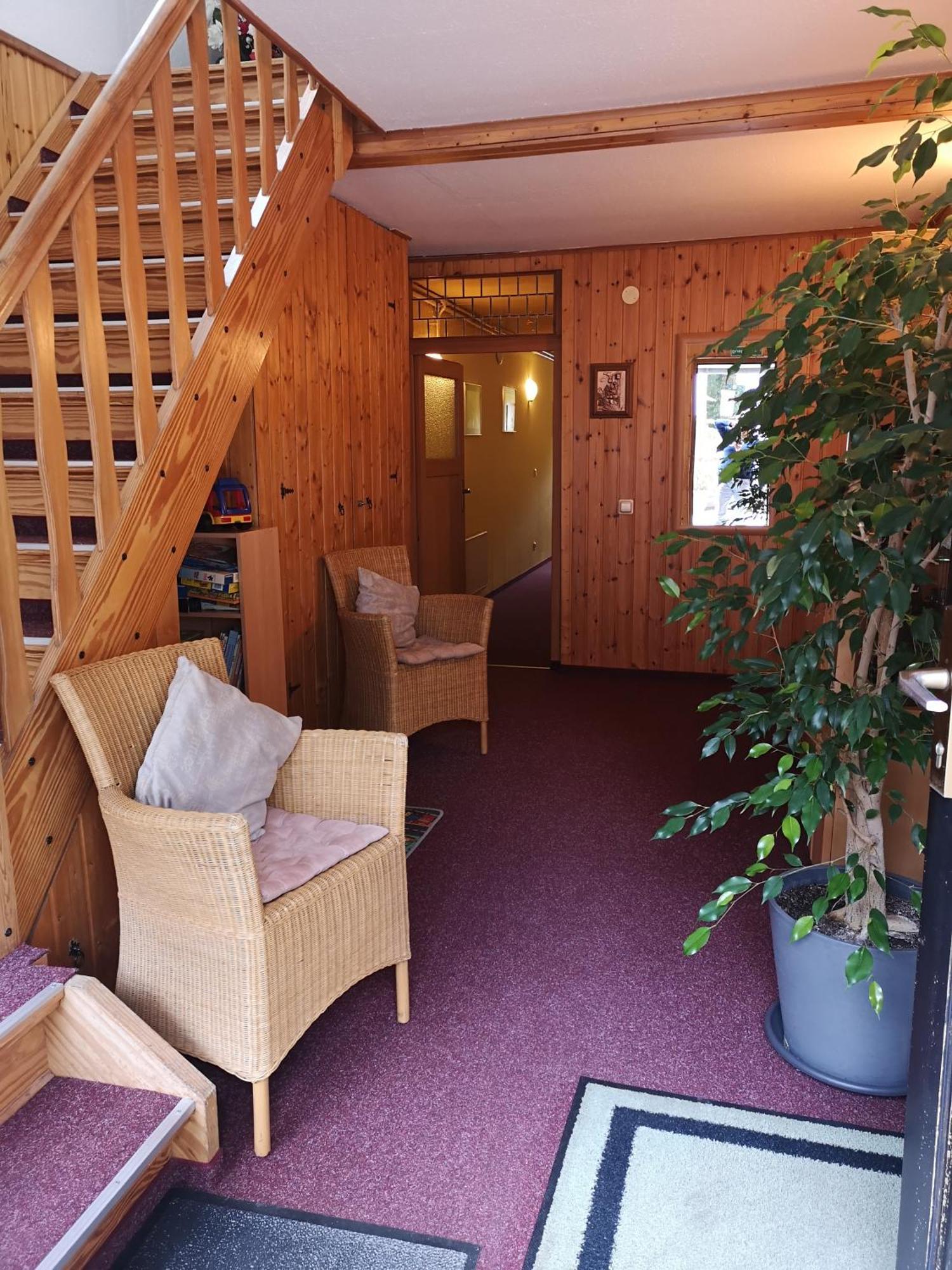 Uschi'S Gasthof Neuendorf  ภายนอก รูปภาพ